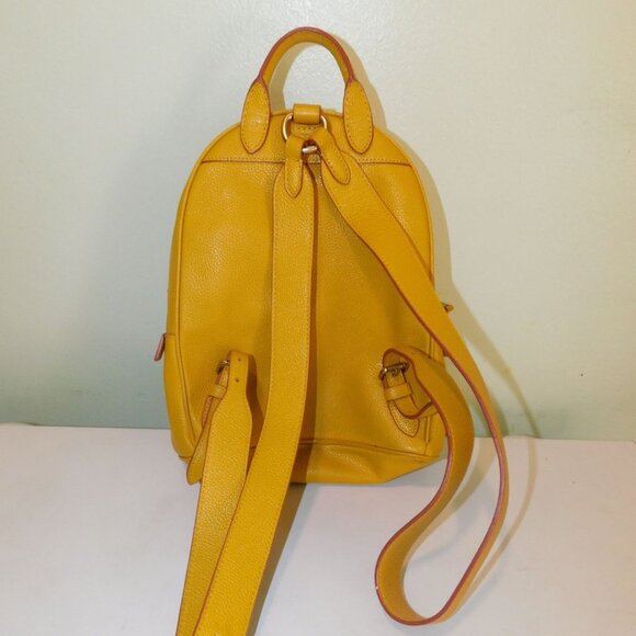 Coach Carrie Backpack - Picture 3 of 3